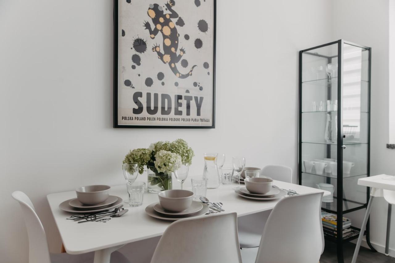 Jeleni Zakatek - Apartament W Stolicy Karkonoszy Jelenia Gora Luaran gambar