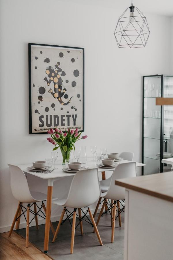 Jeleni Zakatek - Apartament W Stolicy Karkonoszy Jelenia Gora Luaran gambar